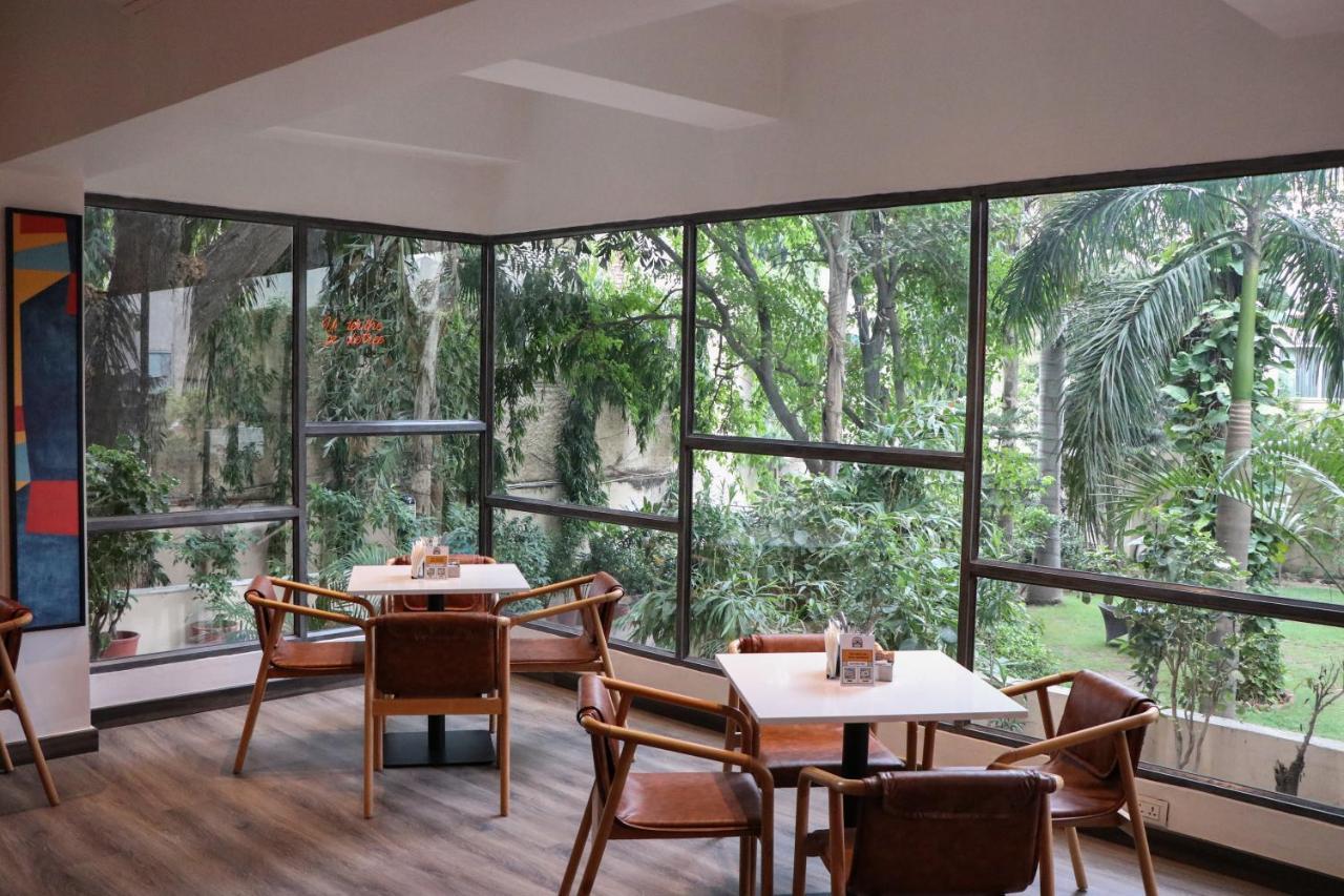 Rajdarshan - A Lake View Hotel In אודייפור מראה חיצוני תמונה