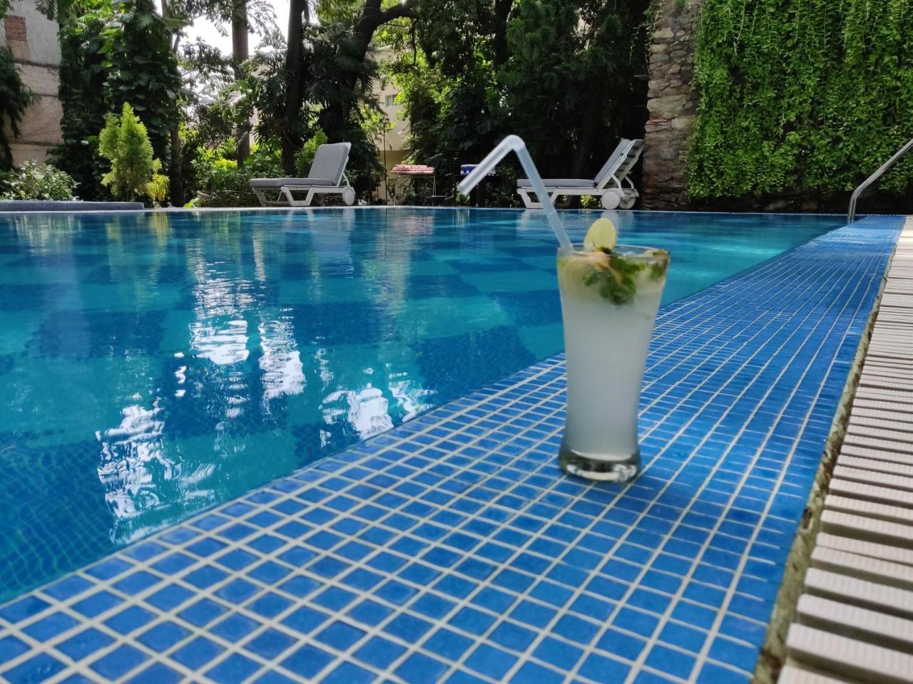 Rajdarshan - A Lake View Hotel In אודייפור מראה חיצוני תמונה