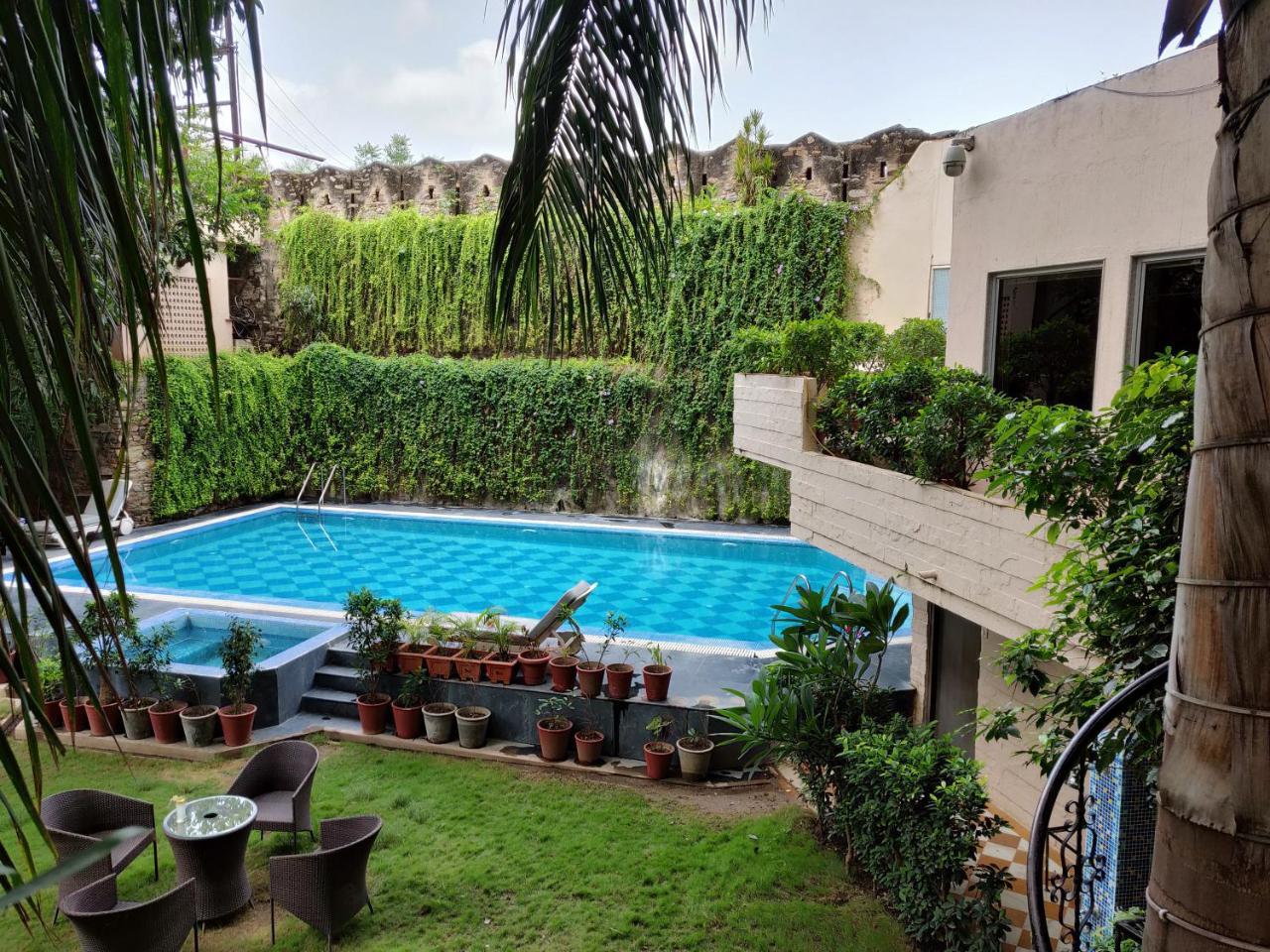 Rajdarshan - A Lake View Hotel In אודייפור מראה חיצוני תמונה